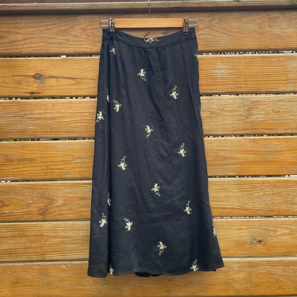 House of Harlow x Revolve Luna Midi Skirt in Small